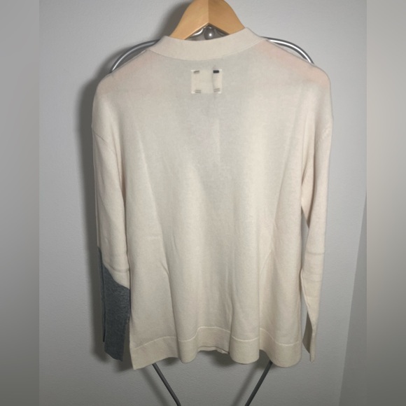 Label Go-To Cardi - Picture 2 of 10